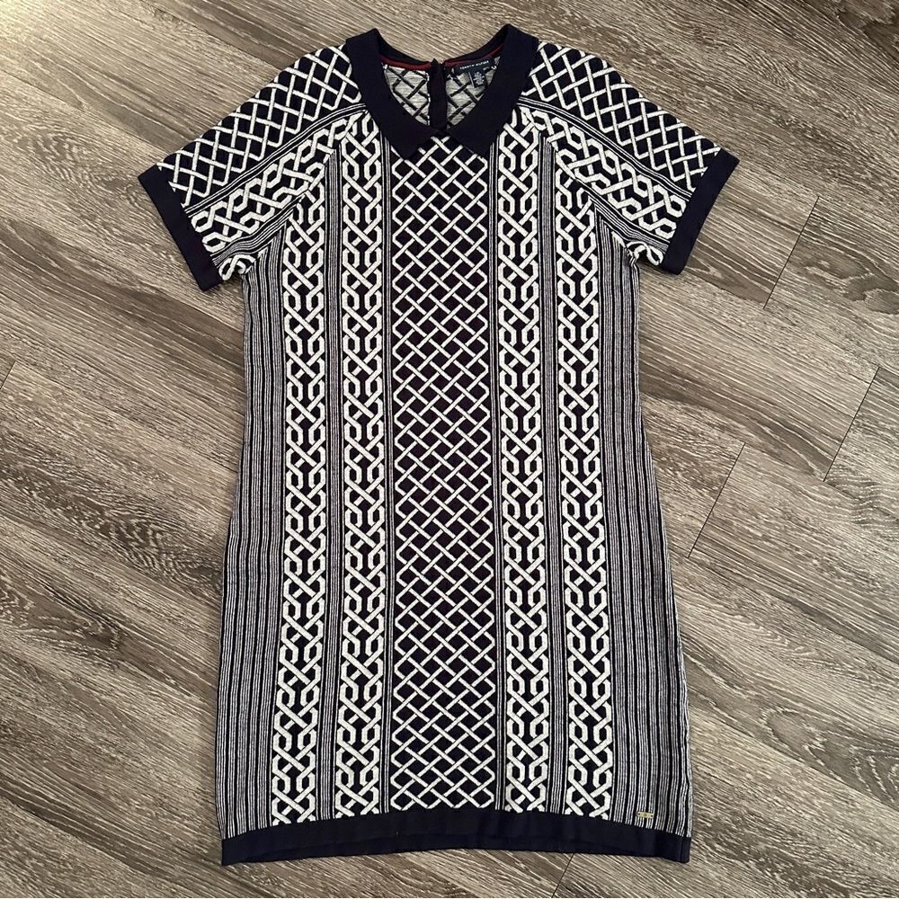 Tommy Hilfiger collared knit short sleeve dress